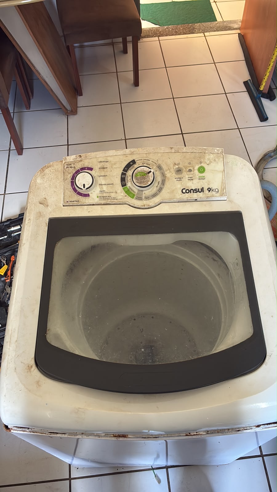 Antes da manutenção da máquina de lavar
